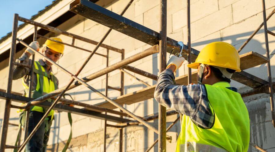 Professional gutter cleaning in Covington, PA